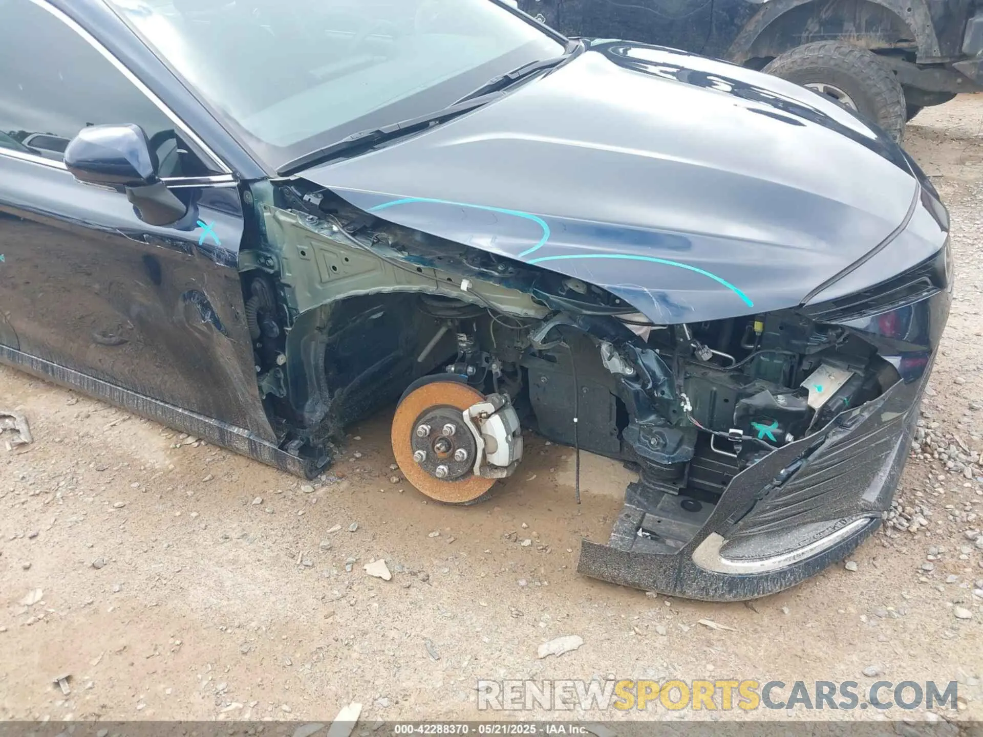 6 Photograph of a damaged car 4T1F11AK6MU591135 TOYOTA CAMRY 2021