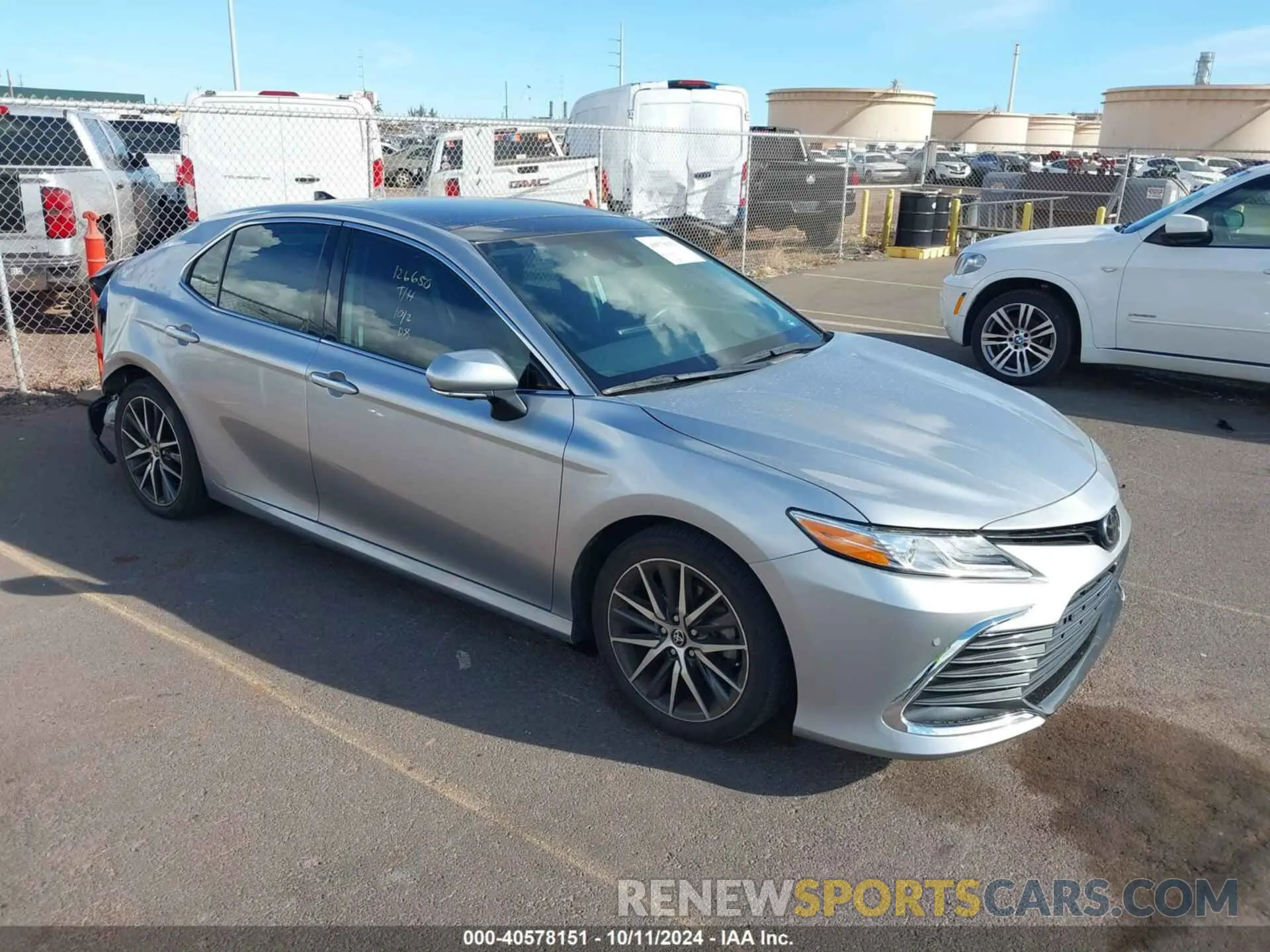 1 Photograph of a damaged car 4T1F11AK7MU611716 TOYOTA CAMRY 2021