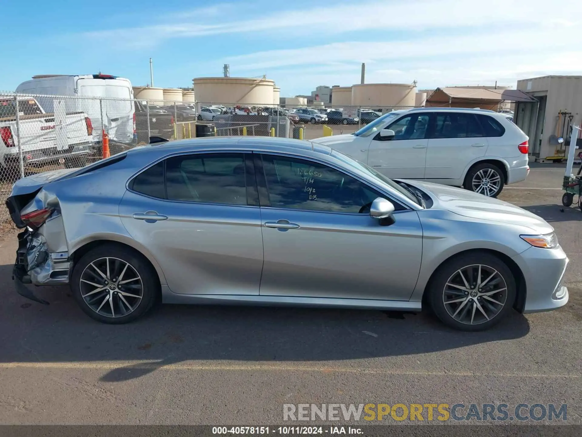 14 Photograph of a damaged car 4T1F11AK7MU611716 TOYOTA CAMRY 2021
