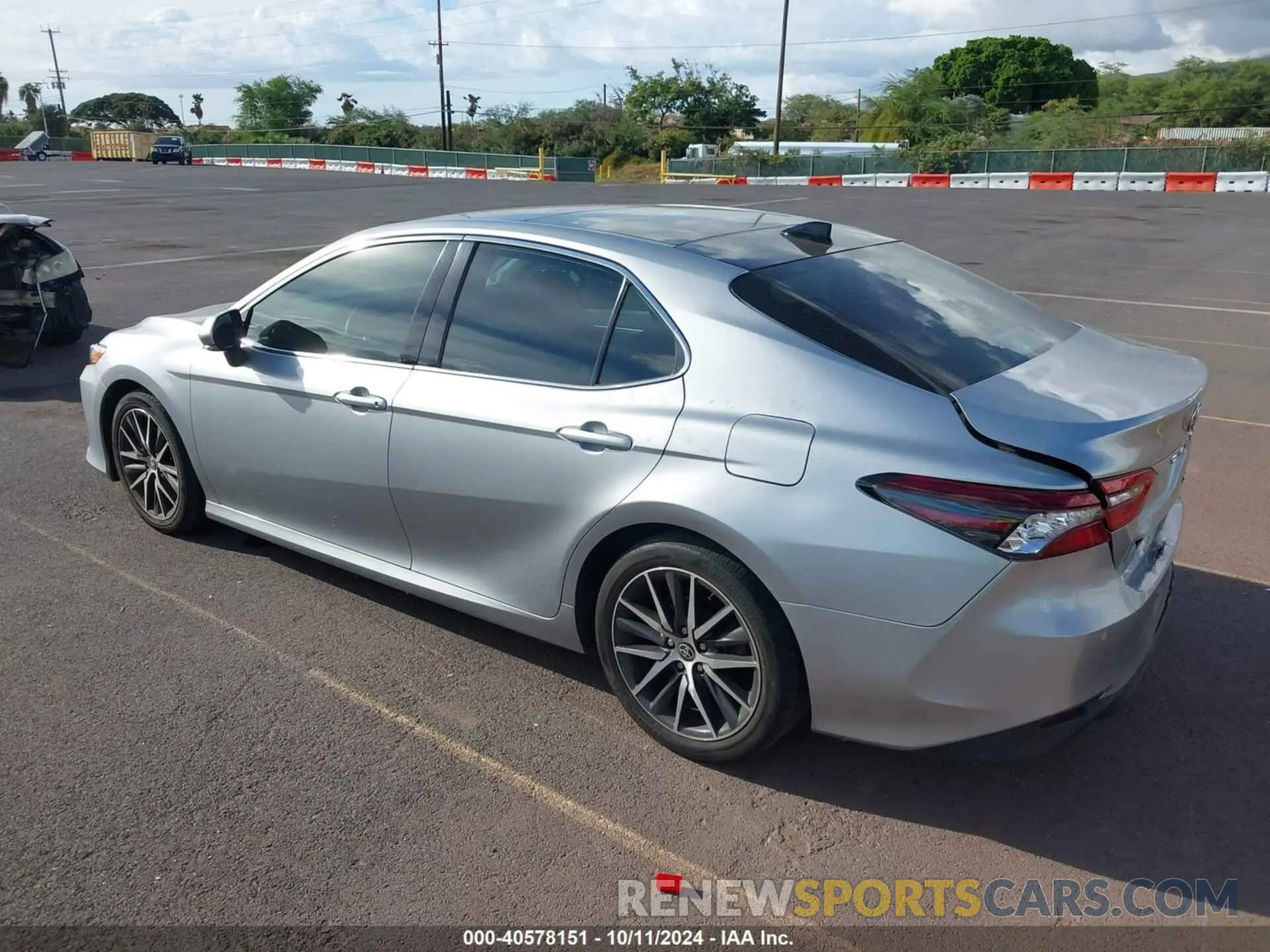 3 Photograph of a damaged car 4T1F11AK7MU611716 TOYOTA CAMRY 2021