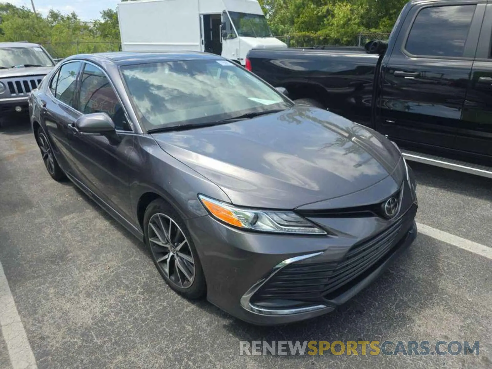 9 Photograph of a damaged car 4T1F11AK9MU546903 TOYOTA CAMRY 2021