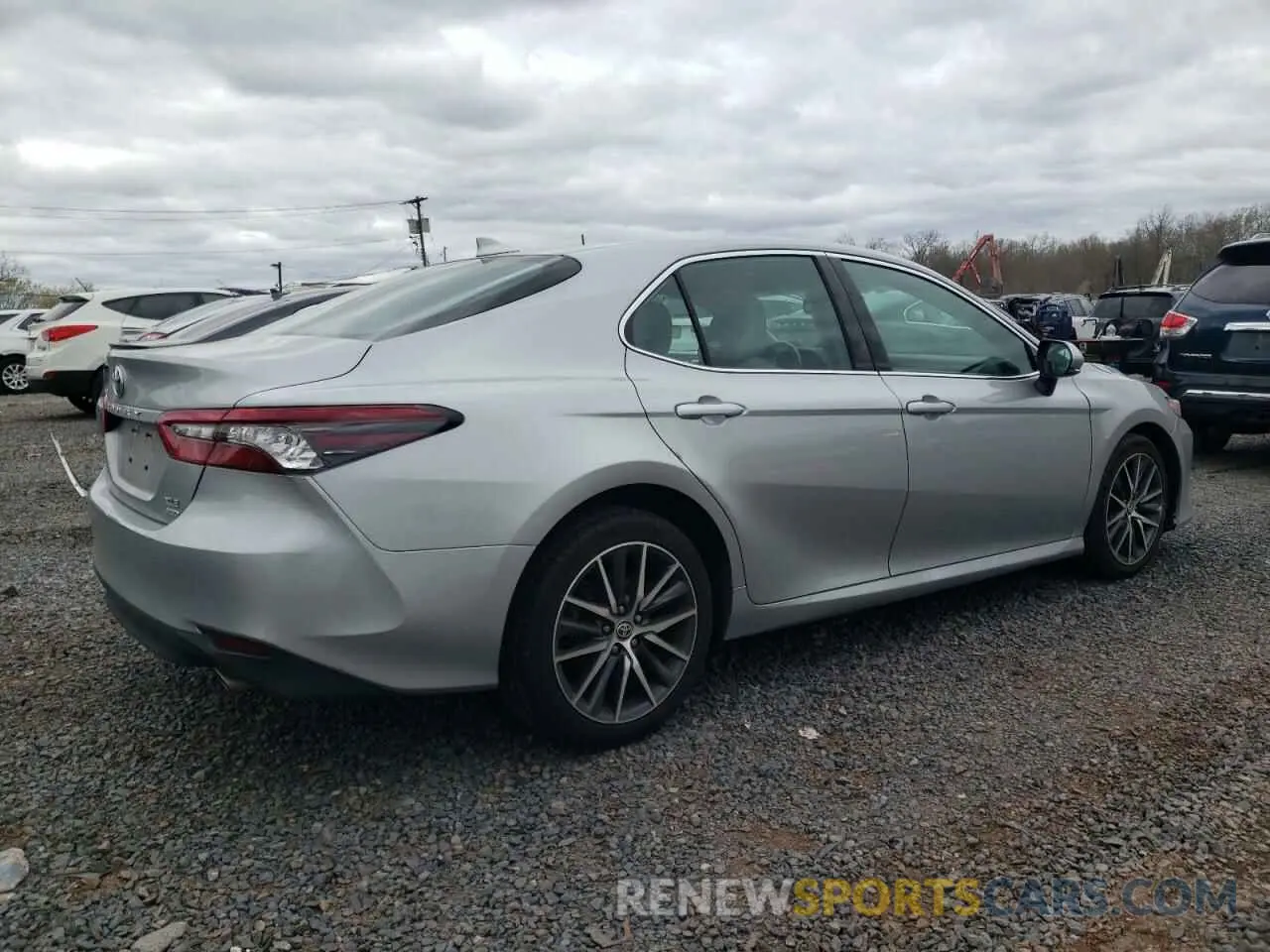 3 Фотография поврежденного автомобиля 4T1F11BK2MU027738 TOYOTA CAMRY 2021
