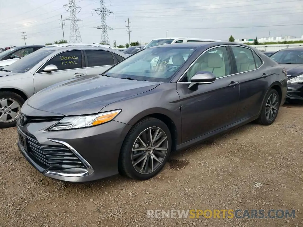 1 Photograph of a damaged car 4T1F11BK2MU038397 TOYOTA CAMRY 2021