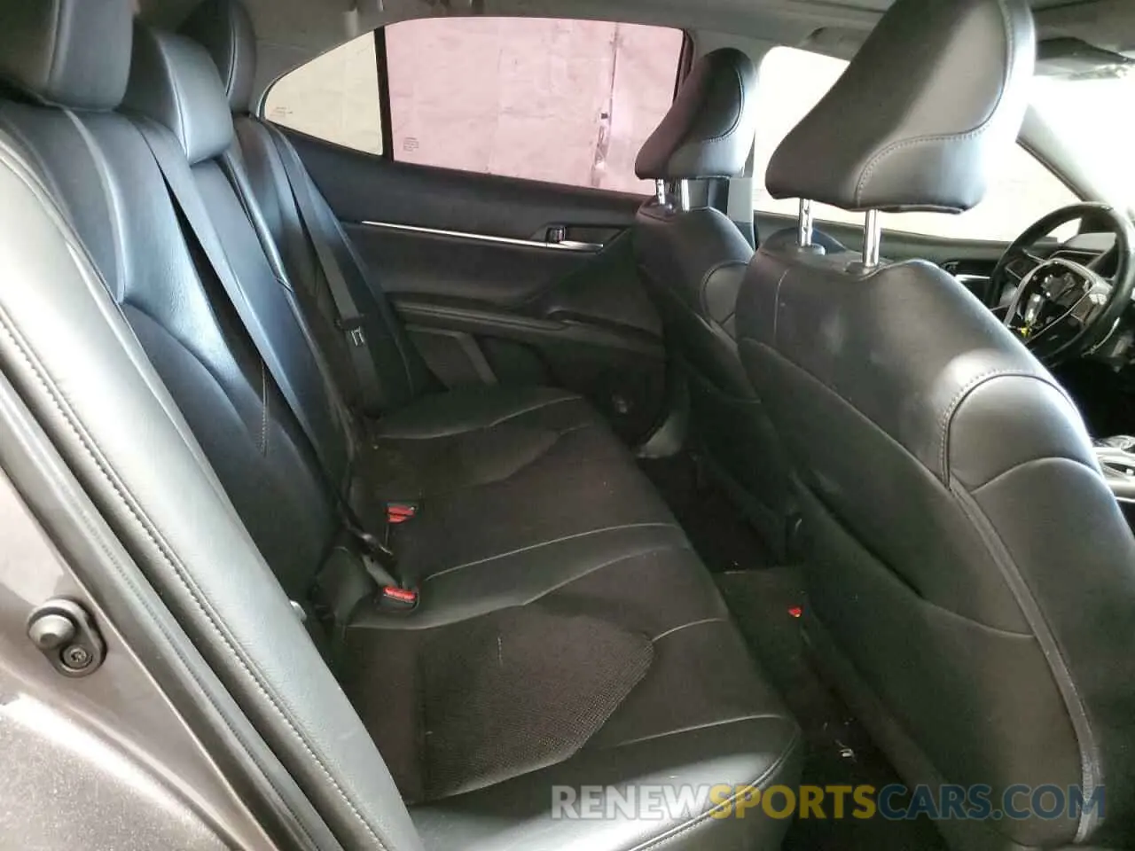 10 Фотография поврежденного автомобиля 4T1F11BK9MU044875 TOYOTA CAMRY 2021