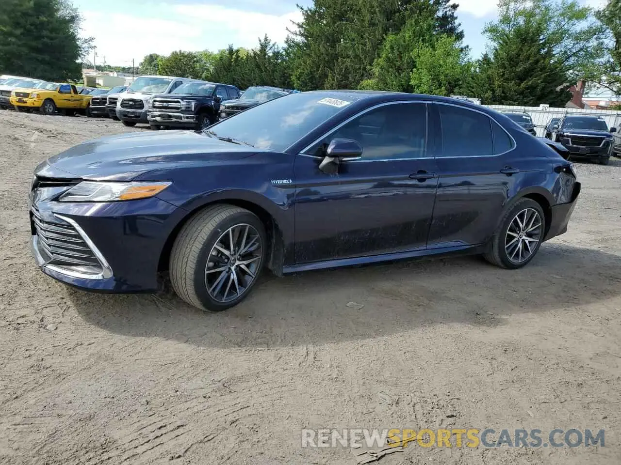 1 Photograph of a damaged car 4T1F31AK4MU560685 TOYOTA CAMRY 2021