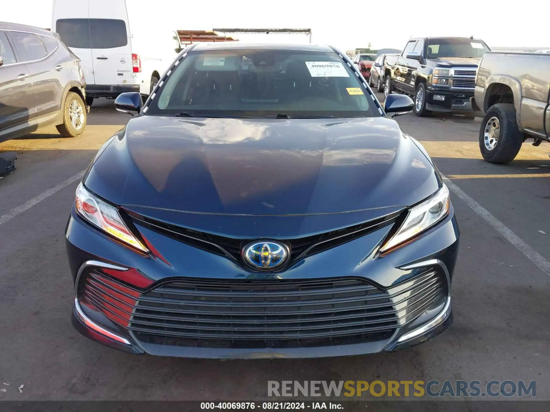 13 Photograph of a damaged car 4T1F31AK5MU553129 TOYOTA CAMRY 2021