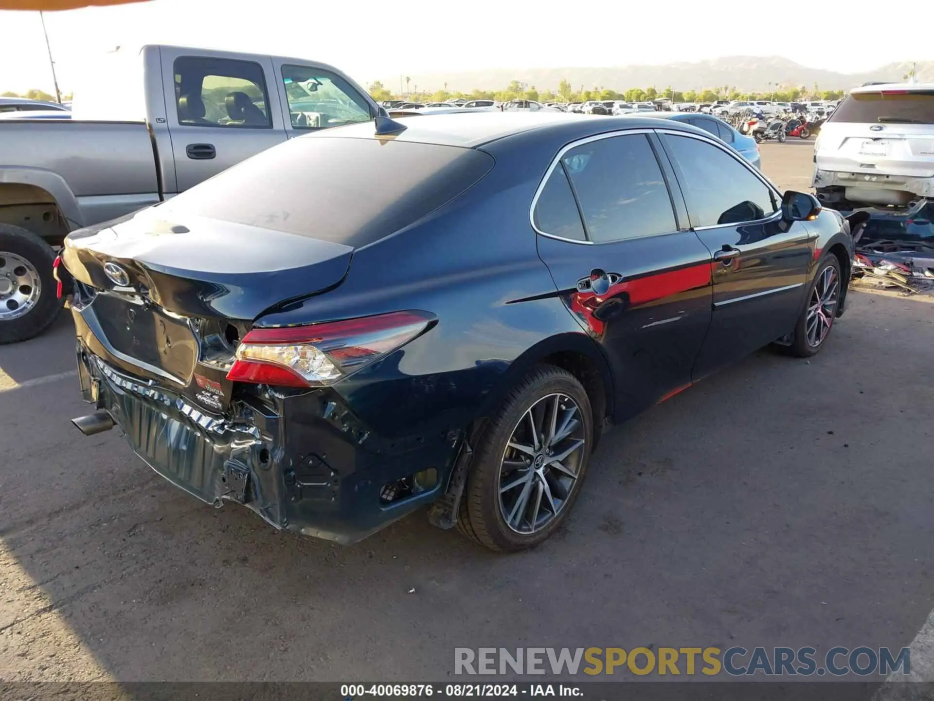4 Photograph of a damaged car 4T1F31AK5MU553129 TOYOTA CAMRY 2021