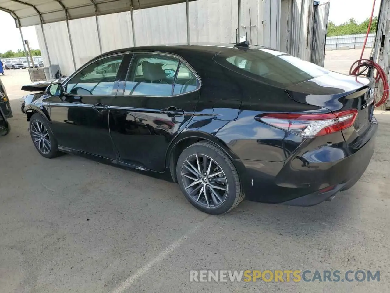 2 Фотография поврежденного автомобиля 4T1F31AK5MU567094 TOYOTA CAMRY 2021