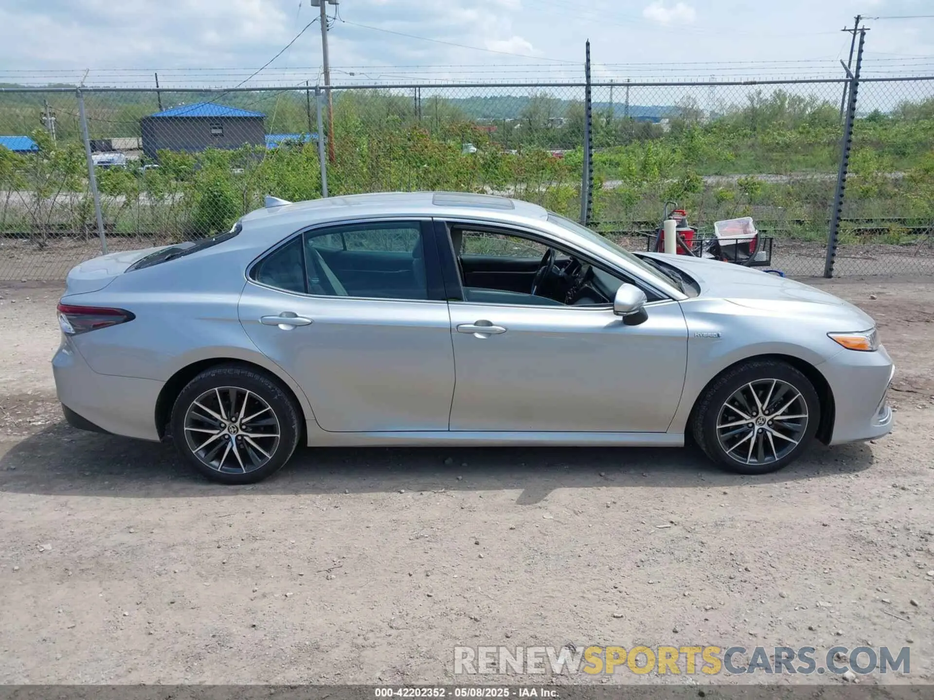 13 Фотография поврежденного автомобиля 4T1F31AK6MU547145 TOYOTA CAMRY 2021