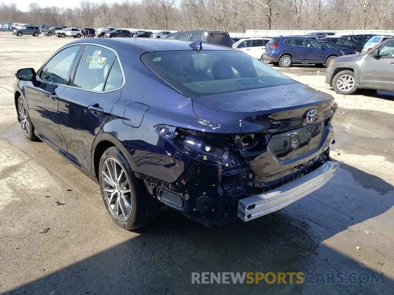 3 Photograph of a damaged car 4T1F31AK6MU567864 TOYOTA CAMRY 2021