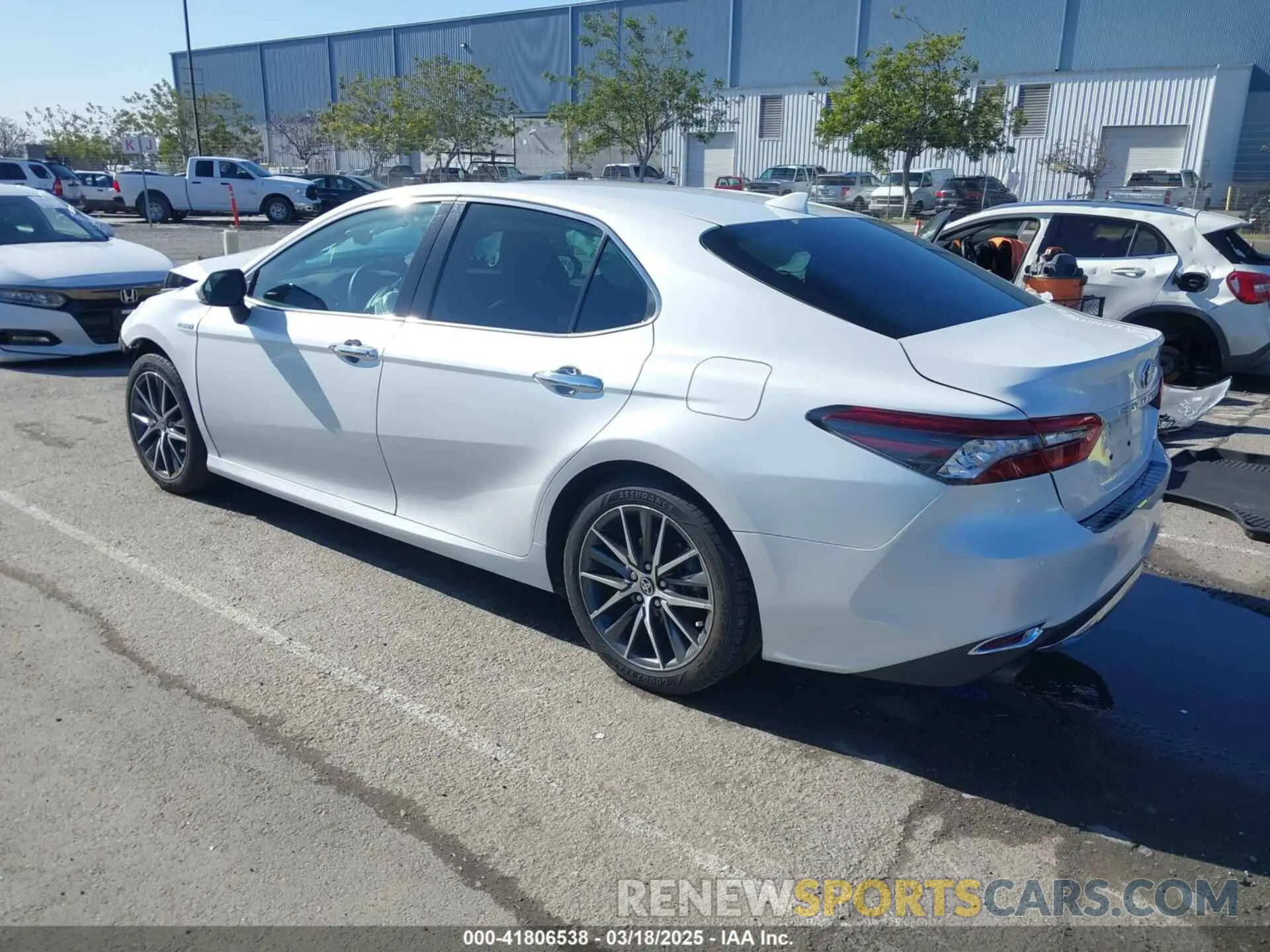 3 Фотография поврежденного автомобиля 4T1F31AK7MU548885 TOYOTA CAMRY 2021