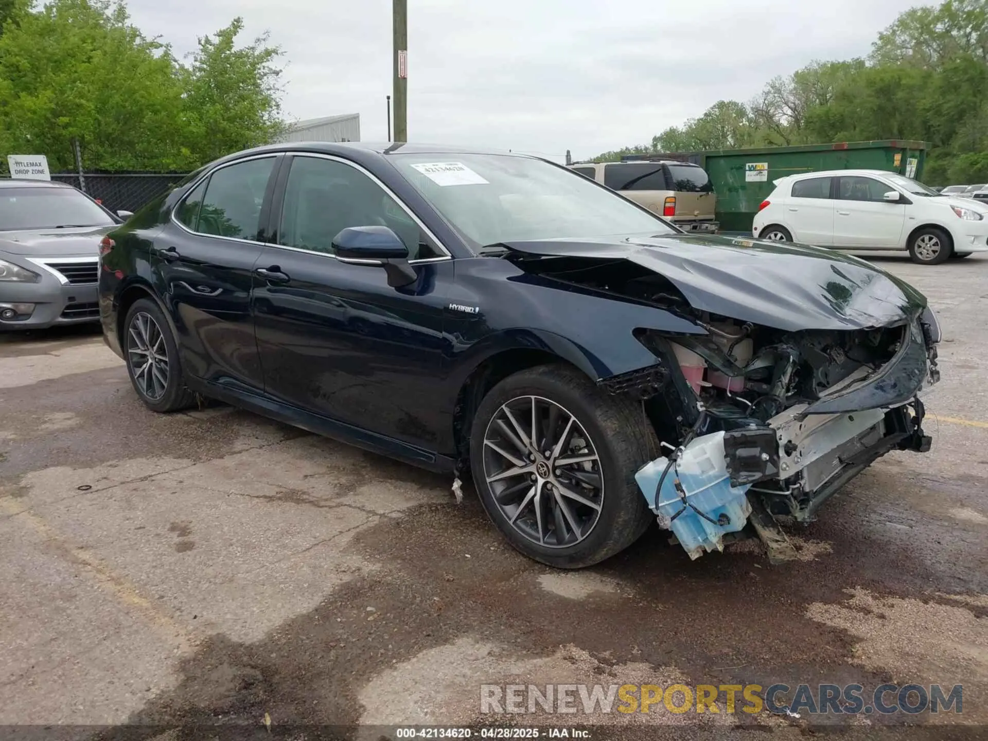 1 Photograph of a damaged car 4T1F31AK8MU563752 TOYOTA CAMRY 2021