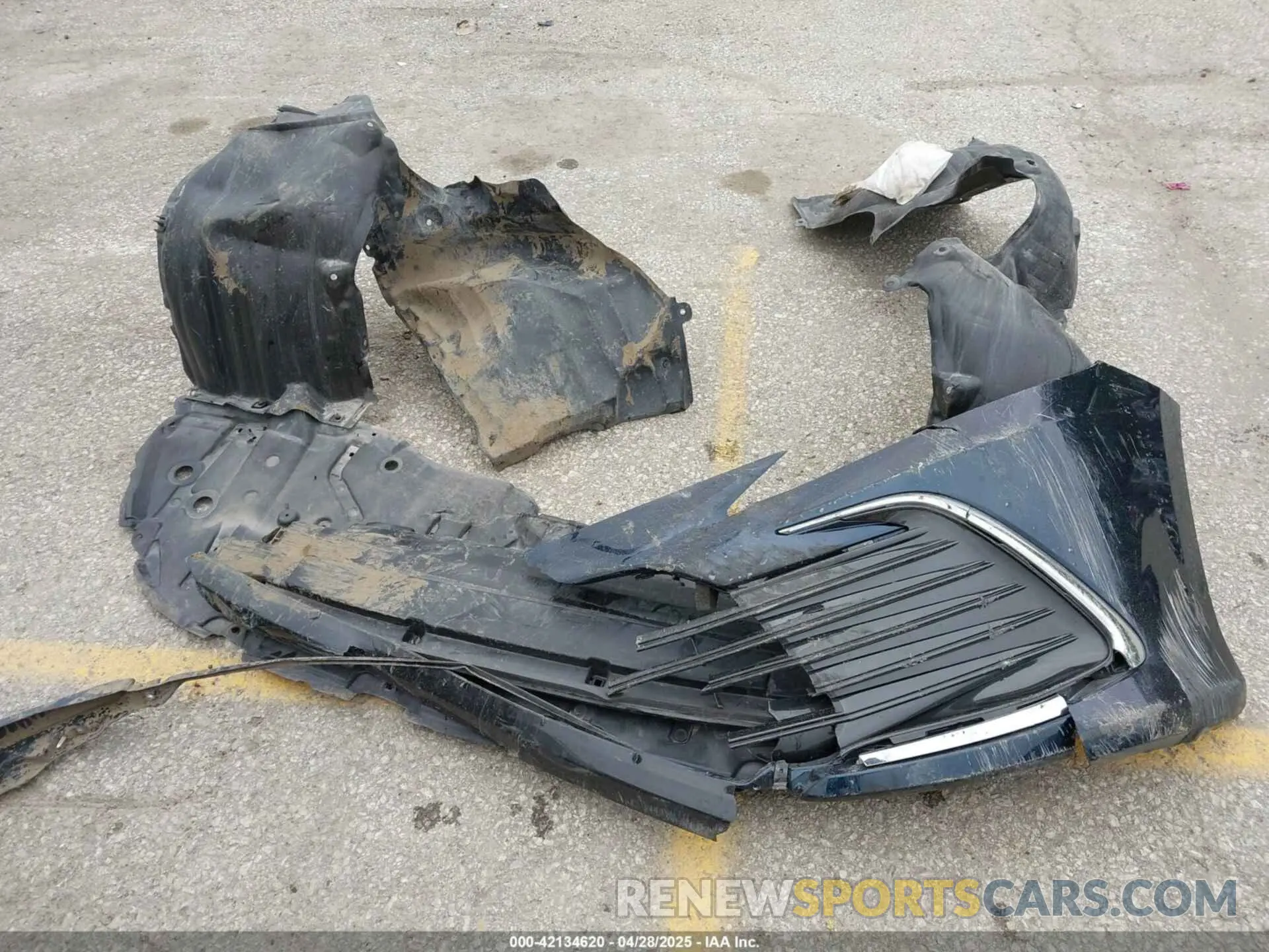 12 Photograph of a damaged car 4T1F31AK8MU563752 TOYOTA CAMRY 2021