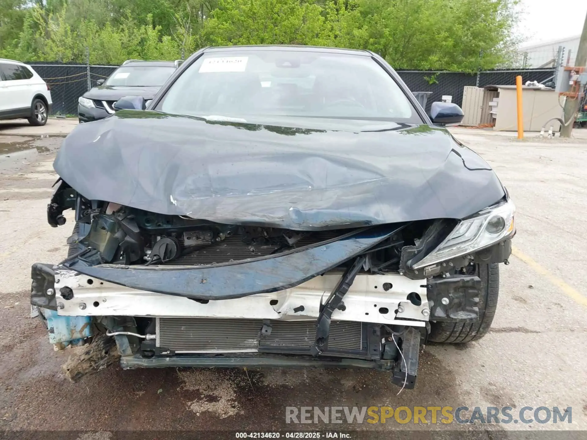 6 Photograph of a damaged car 4T1F31AK8MU563752 TOYOTA CAMRY 2021