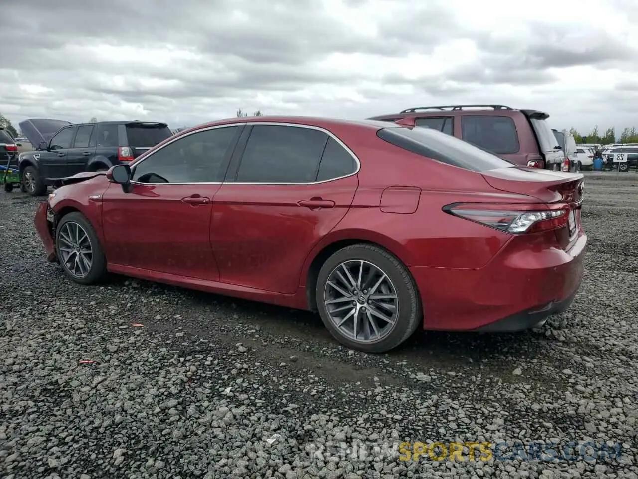 2 Photograph of a damaged car 4T1F31AK9MU557832 TOYOTA CAMRY 2021