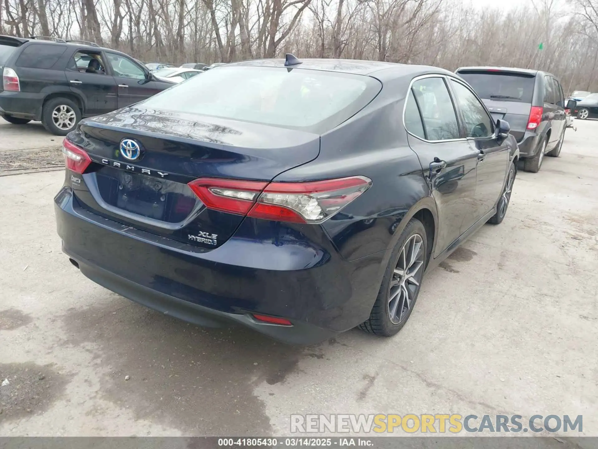 4 Photograph of a damaged car 4T1F31AK9MU568068 TOYOTA CAMRY 2021