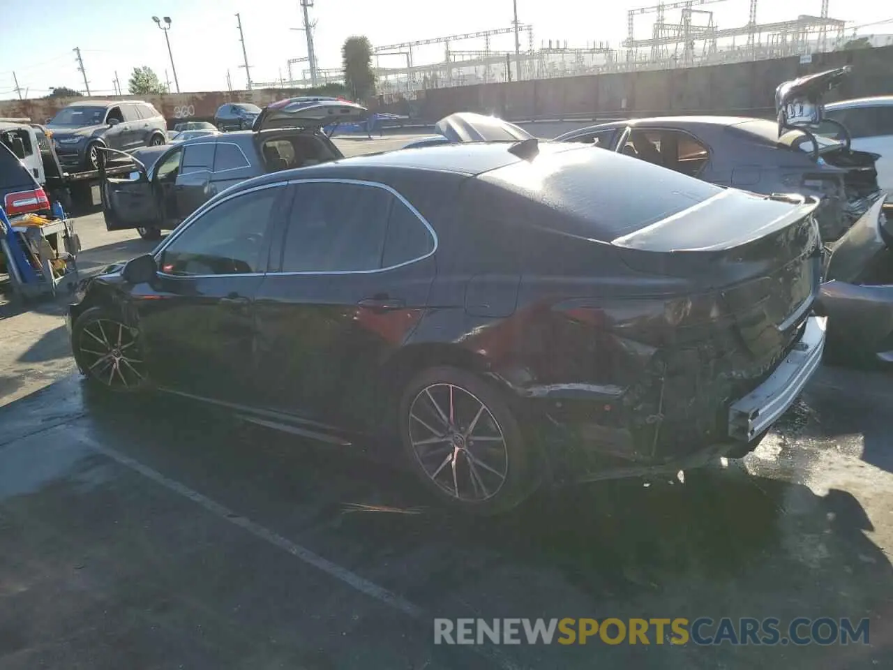 2 Фотография поврежденного автомобиля 4T1G11AK0MU413175 TOYOTA CAMRY 2021