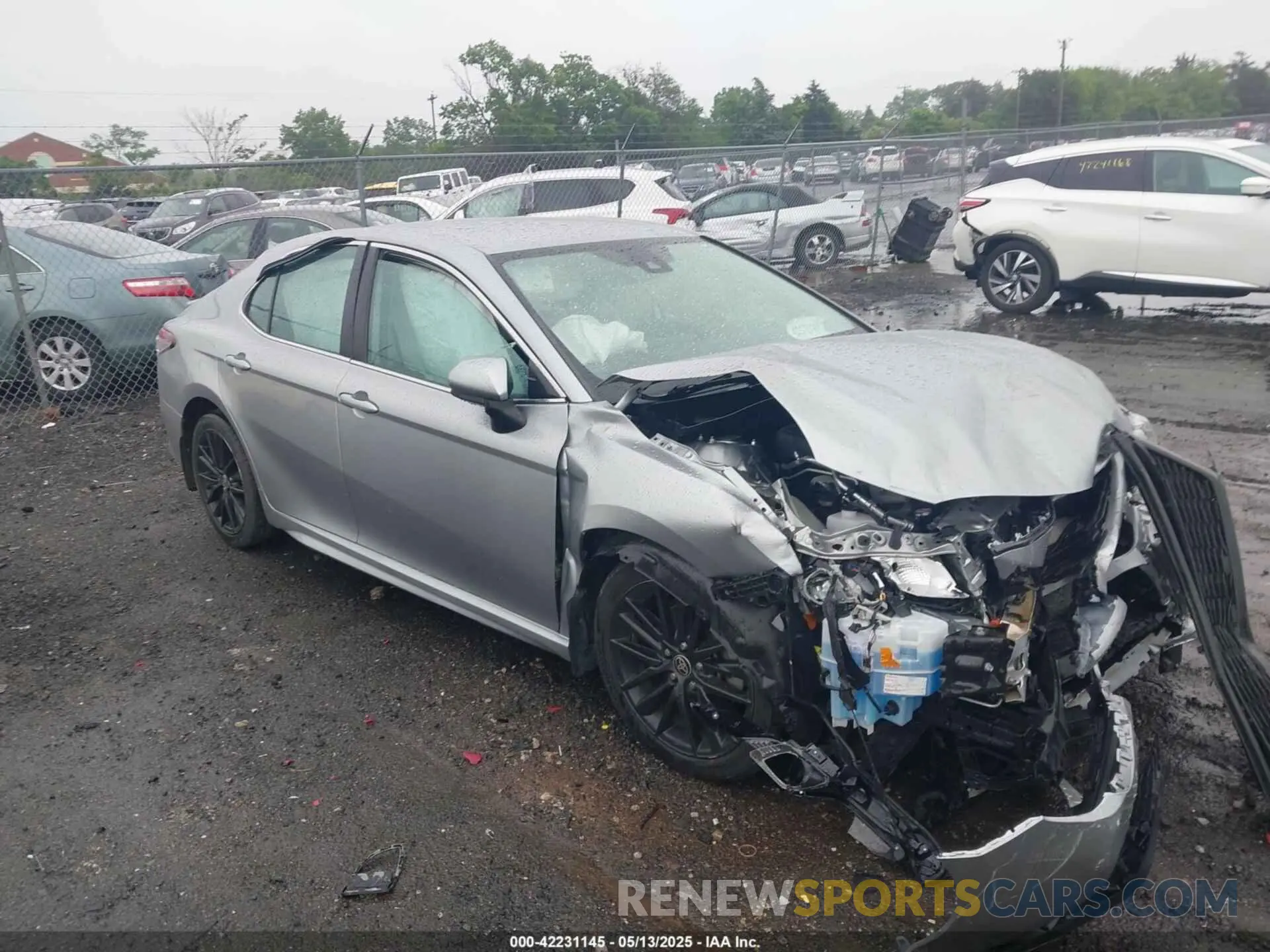 1 Photograph of a damaged car 4T1G11AK0MU425990 TOYOTA CAMRY 2021