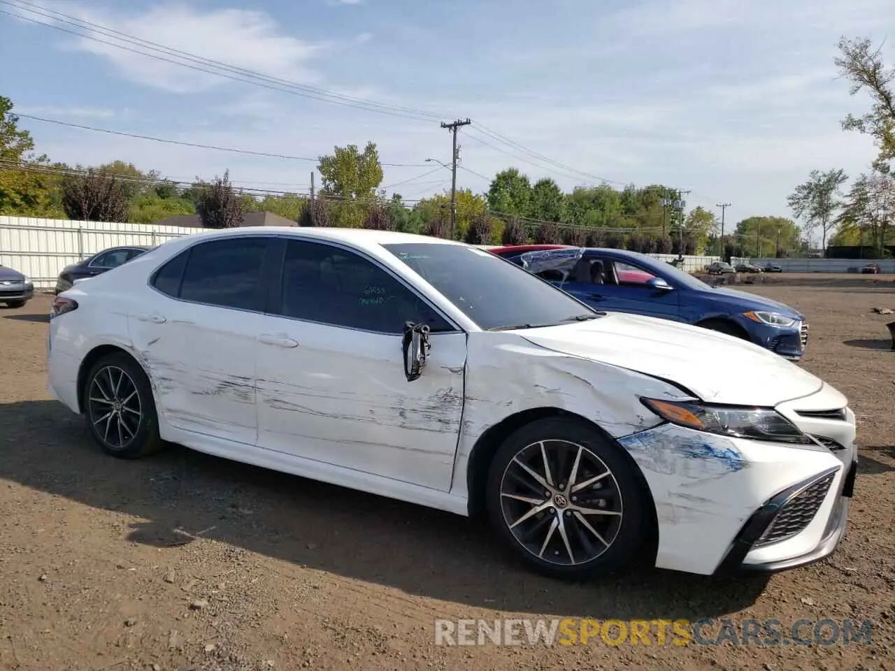 4 Фотография поврежденного автомобиля 4T1G11AK0MU426508 TOYOTA CAMRY 2021