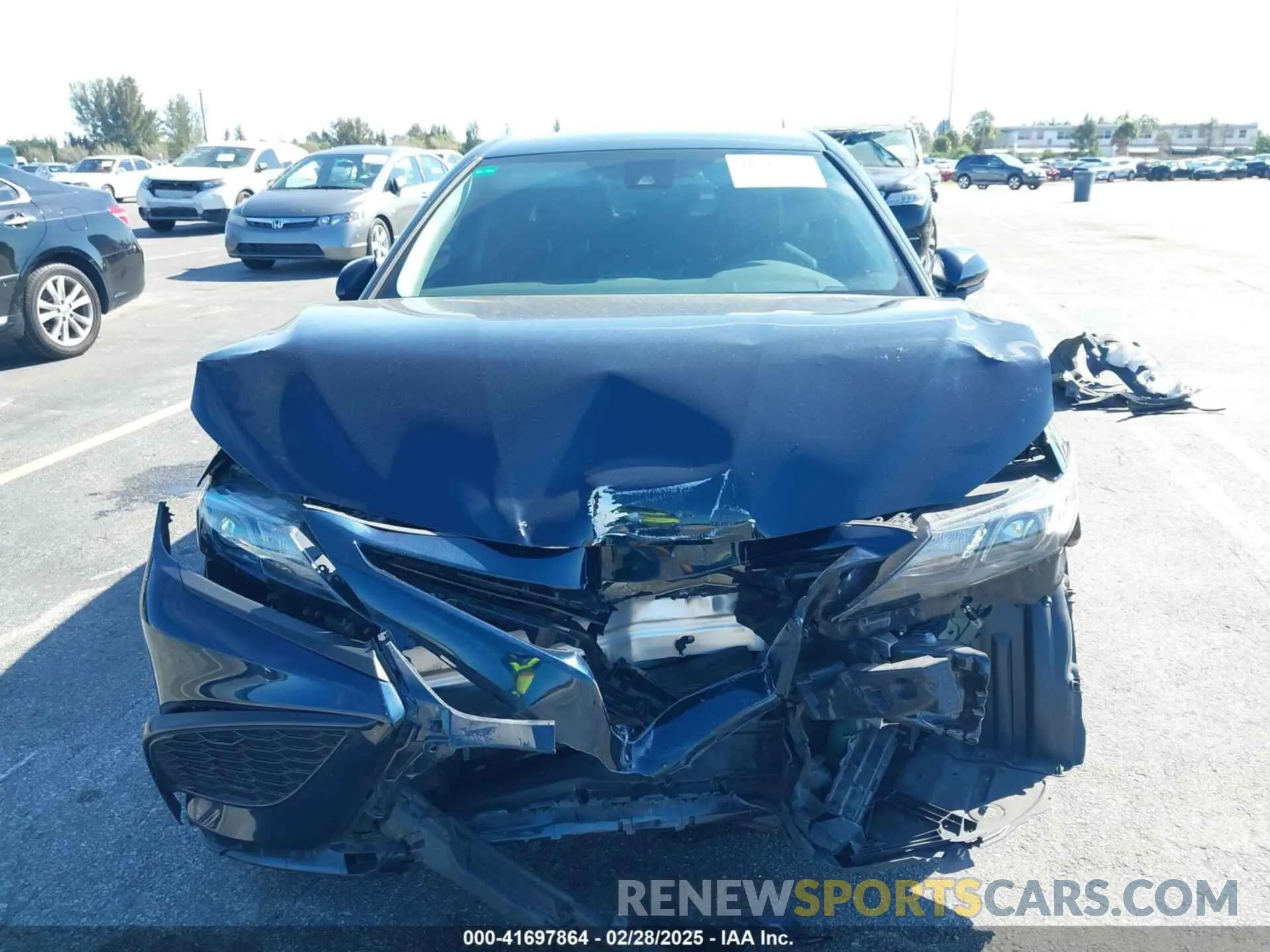 13 Фотография поврежденного автомобиля 4T1G11AK0MU450257 TOYOTA CAMRY 2021