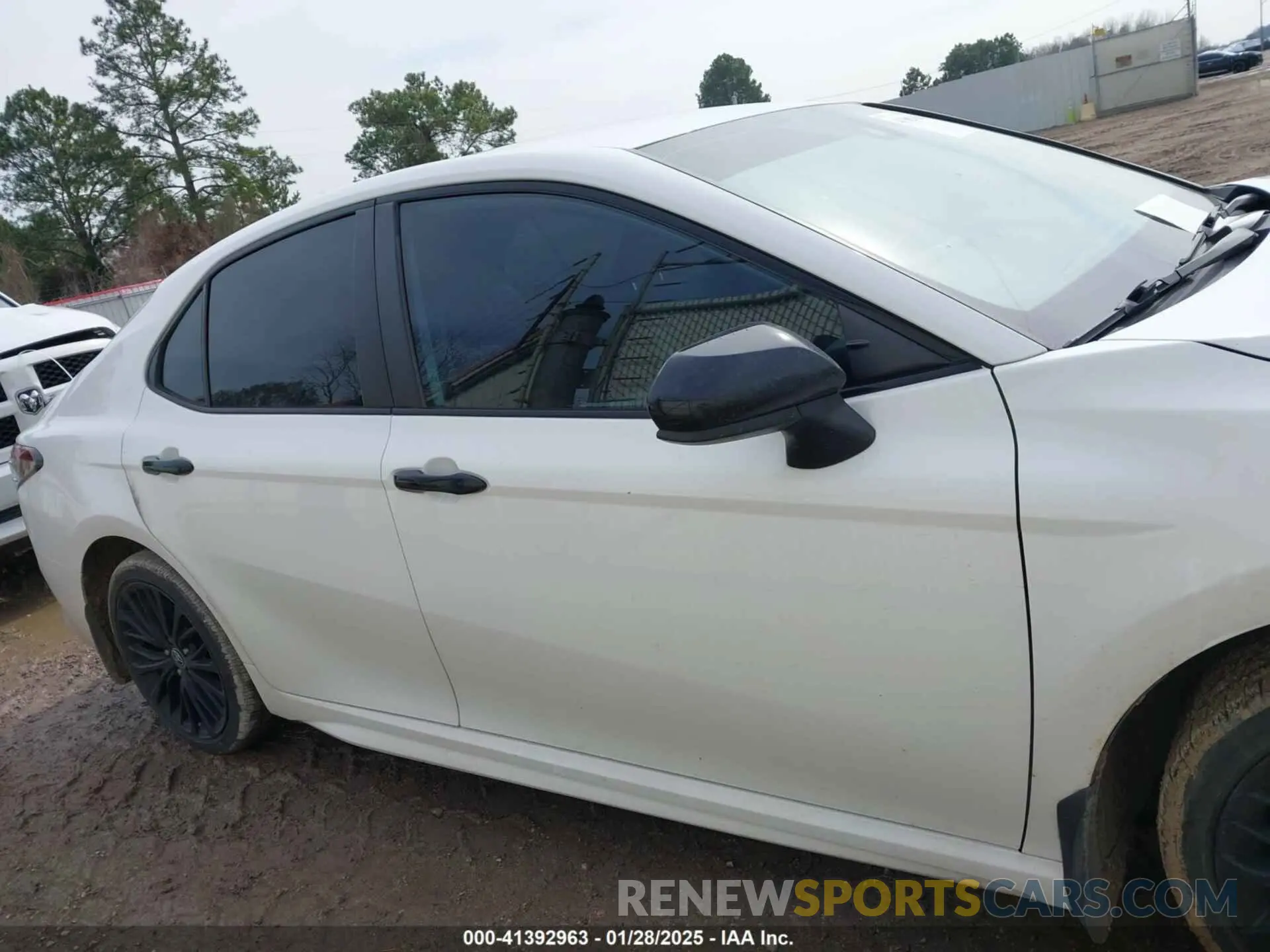 13 Фотография поврежденного автомобиля 4T1G11AK0MU496820 TOYOTA CAMRY 2021