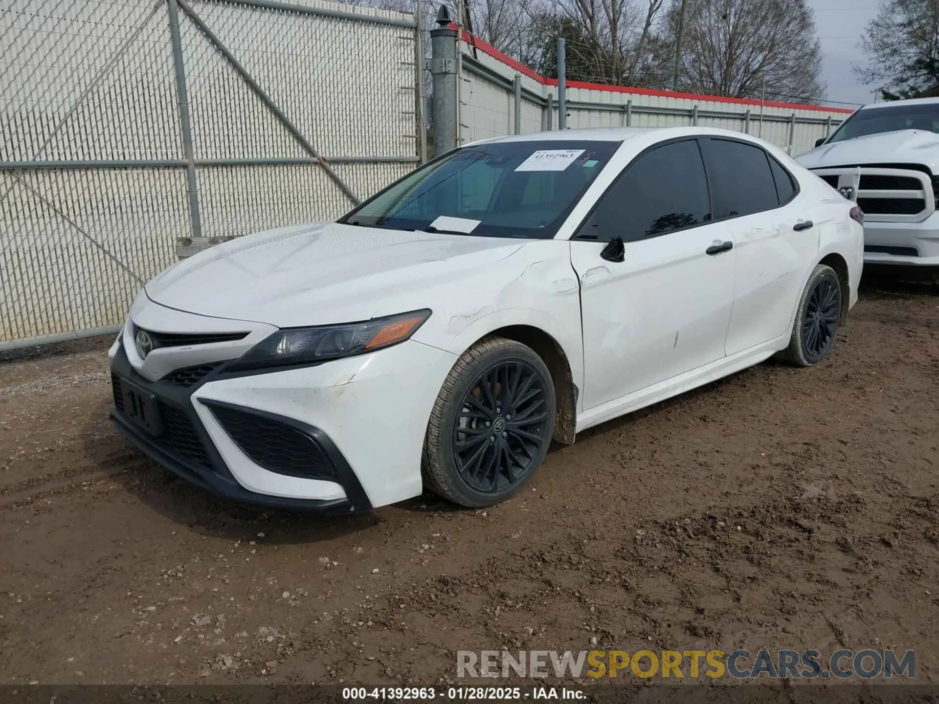 2 Фотография поврежденного автомобиля 4T1G11AK0MU496820 TOYOTA CAMRY 2021