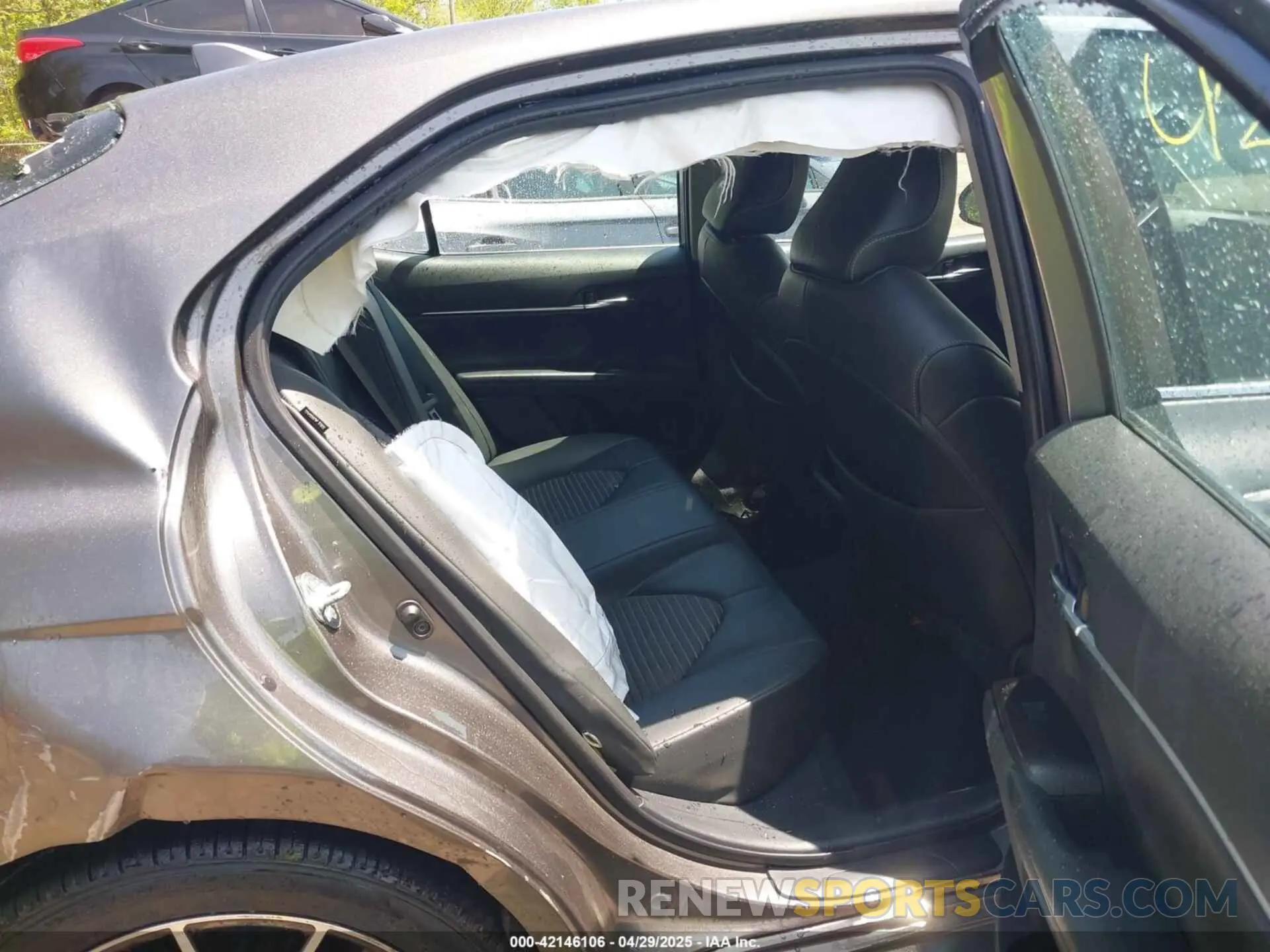 8 Фотография поврежденного автомобиля 4T1G11AK0MU523241 TOYOTA CAMRY 2021
