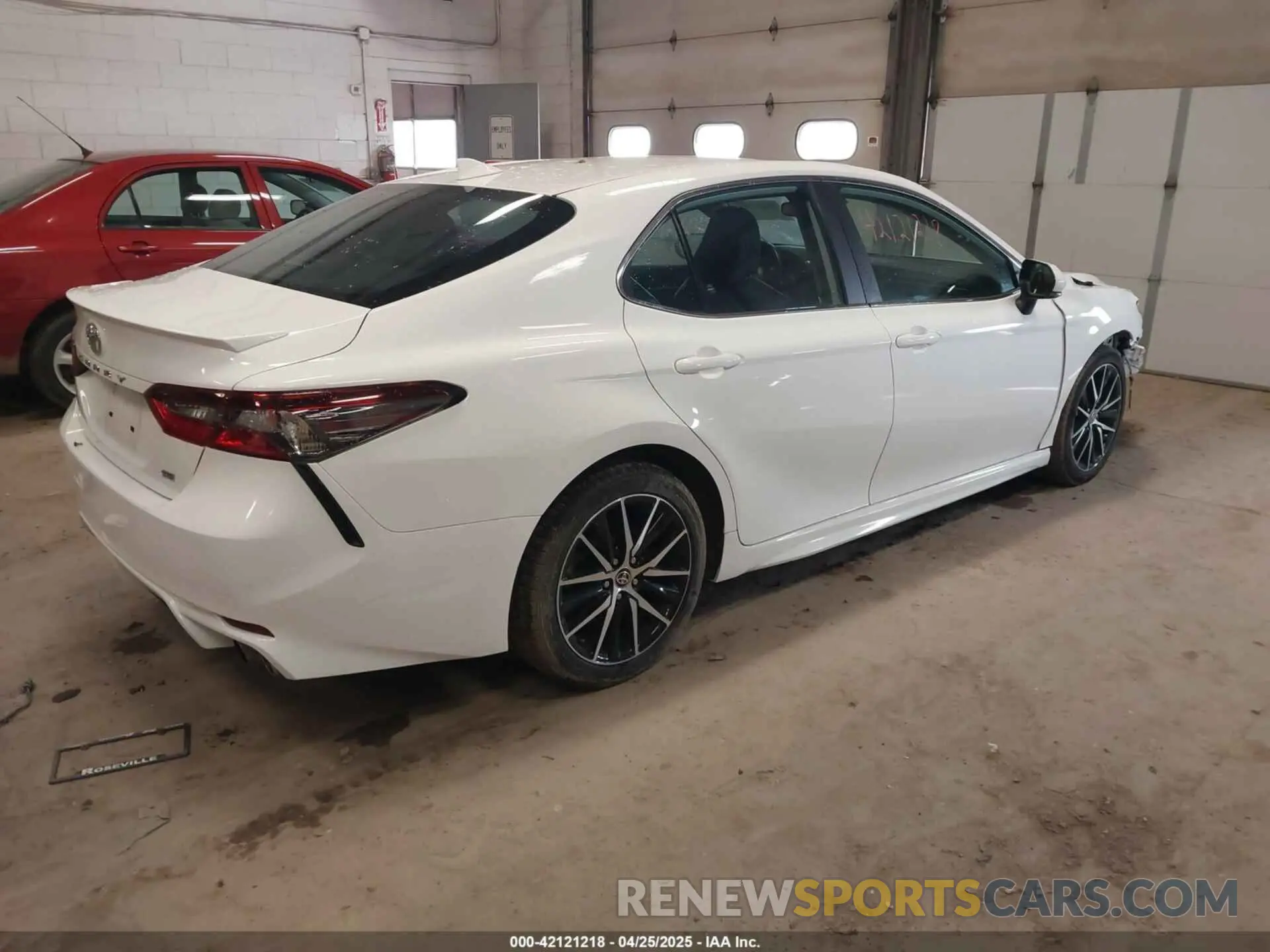 4 Photograph of a damaged car 4T1G11AK0MU532182 TOYOTA CAMRY 2021