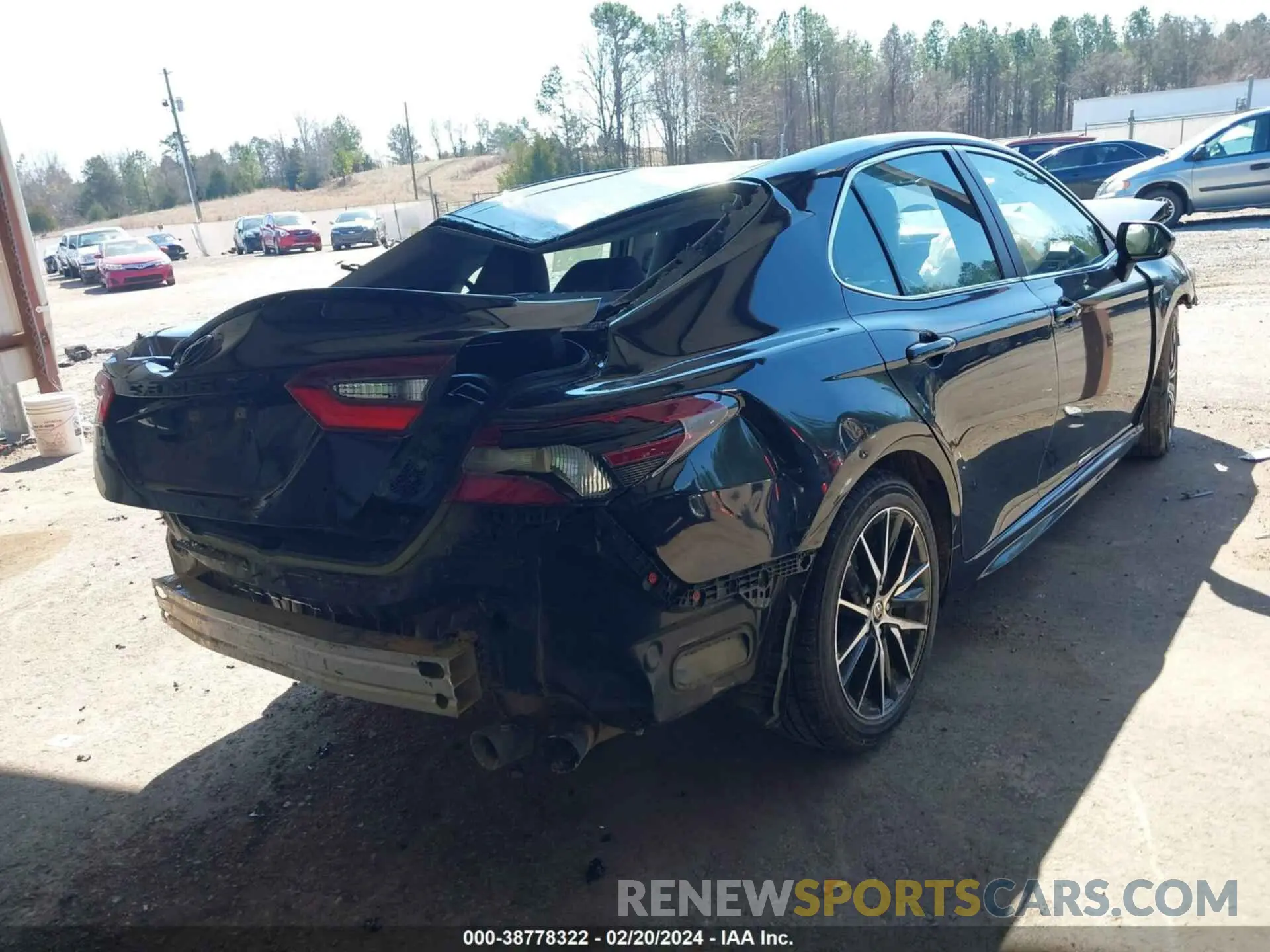 4 Photograph of a damaged car 4T1G11AK0MU534319 TOYOTA CAMRY 2021