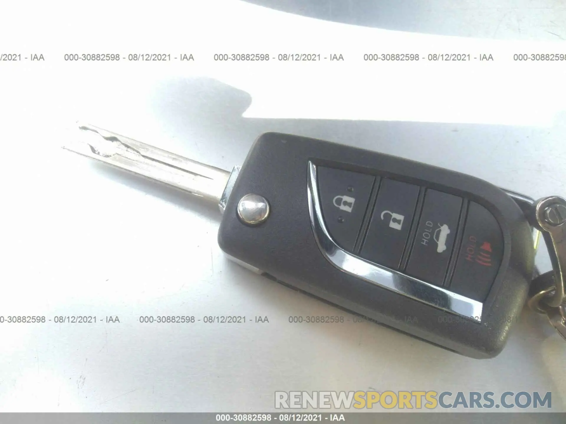 11 Photograph of a damaged car 4T1G11AK0MU536698 TOYOTA CAMRY 2021