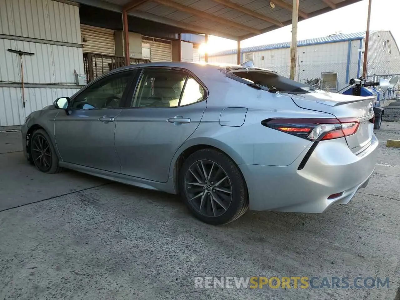 2 Фотография поврежденного автомобиля 4T1G11AK0MU587022 TOYOTA CAMRY 2021