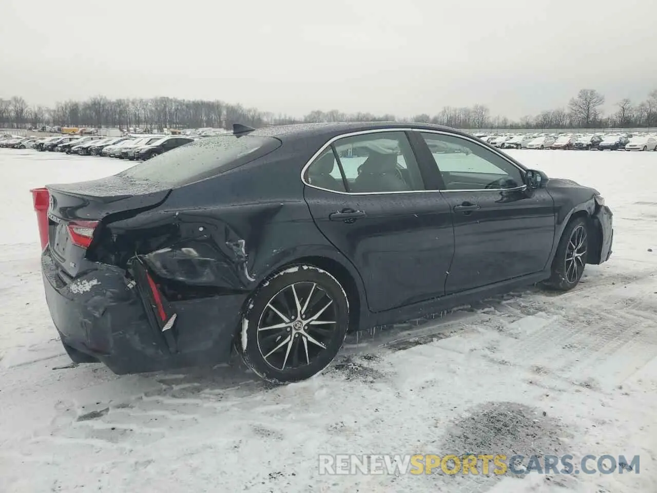 3 Photograph of a damaged car 4T1G11AK0MU593533 TOYOTA CAMRY 2021
