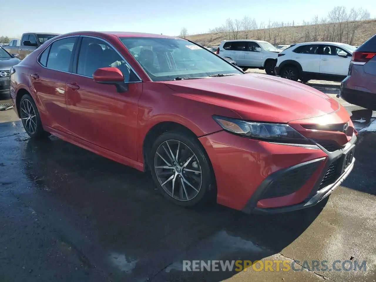 4 Фотография поврежденного автомобиля 4T1G11AK1MU413623 TOYOTA CAMRY 2021