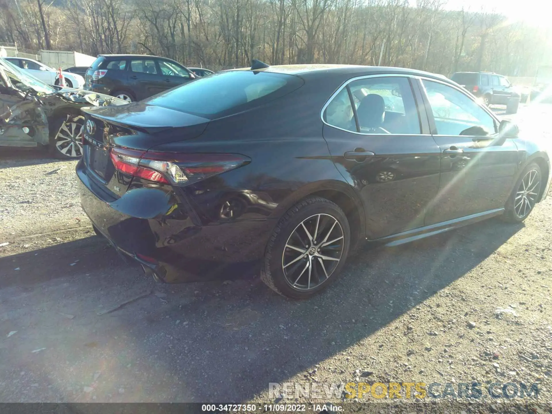 4 Photograph of a damaged car 4T1G11AK1MU427103 TOYOTA CAMRY 2021