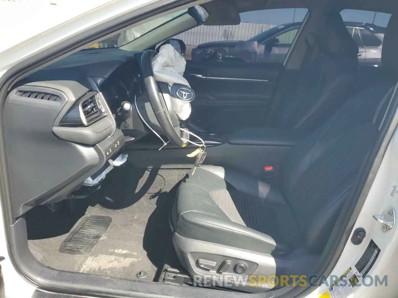 7 Photograph of a damaged car 4T1G11AK1MU427876 TOYOTA CAMRY 2021