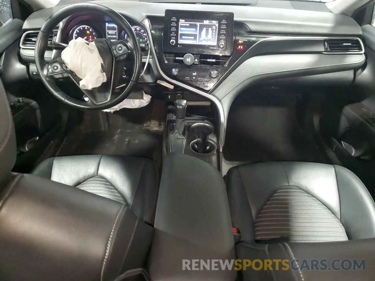 8 Фотография поврежденного автомобиля 4T1G11AK1MU443379 TOYOTA CAMRY 2021