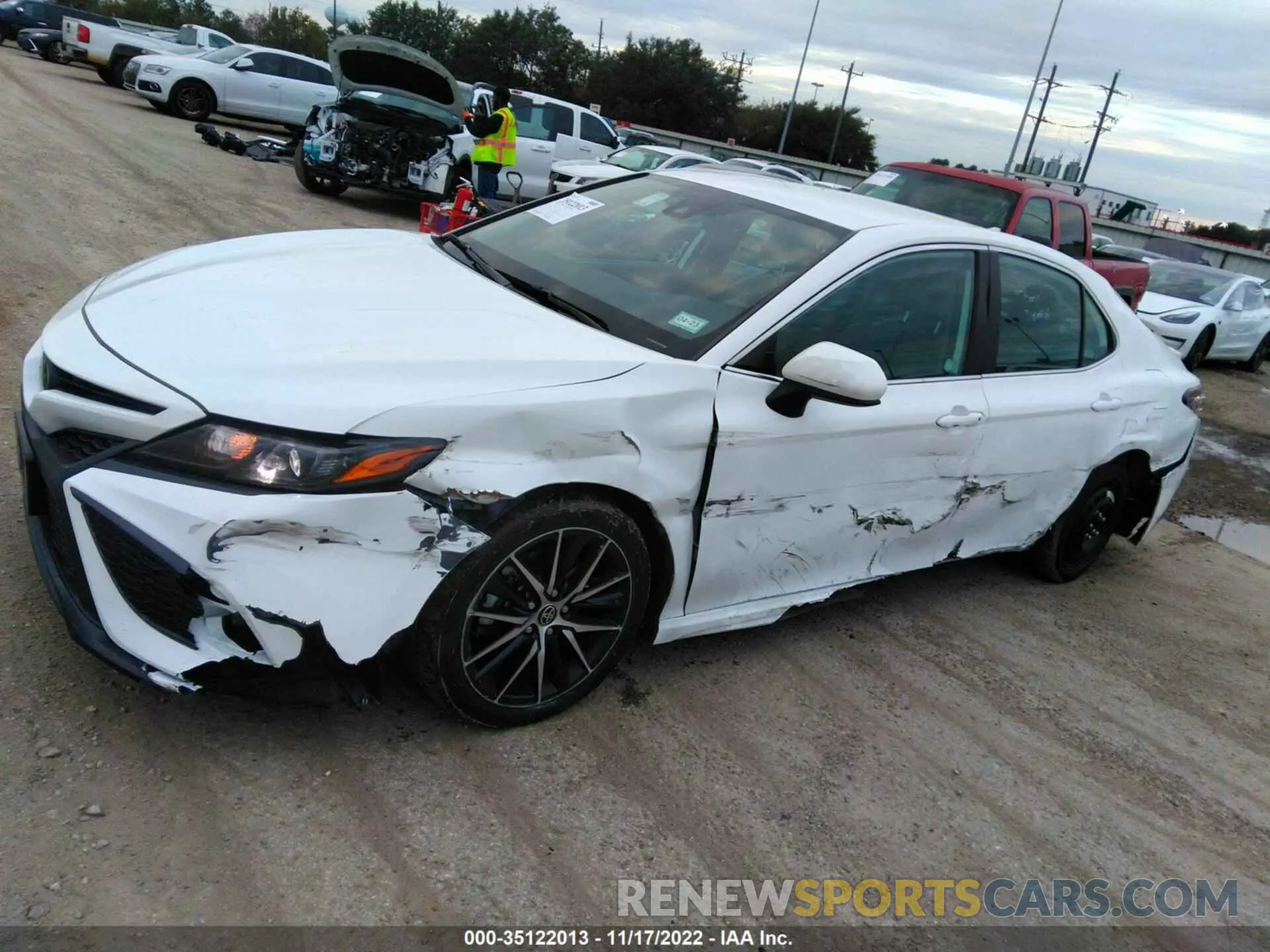 6 Фотография поврежденного автомобиля 4T1G11AK1MU455824 TOYOTA CAMRY 2021