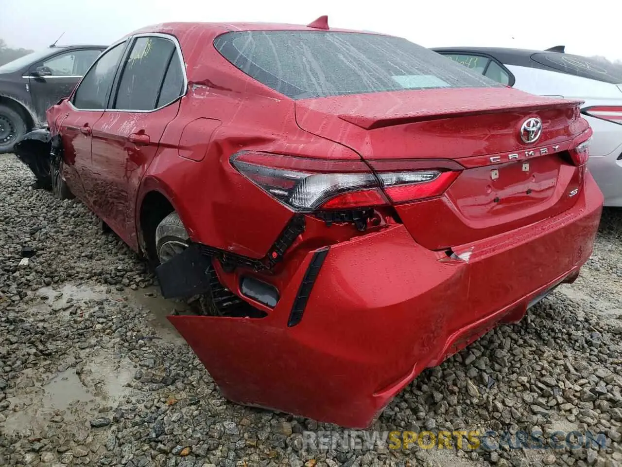 3 Photograph of a damaged car 4T1G11AK1MU471733 TOYOTA CAMRY 2021