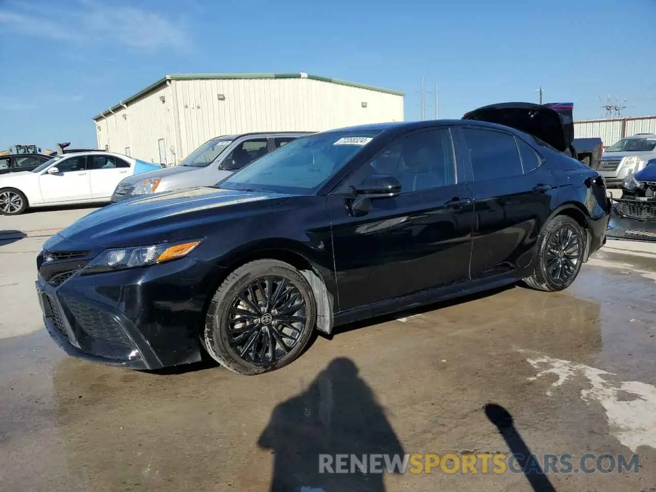 1 Photograph of a damaged car 4T1G11AK1MU486362 TOYOTA CAMRY 2021