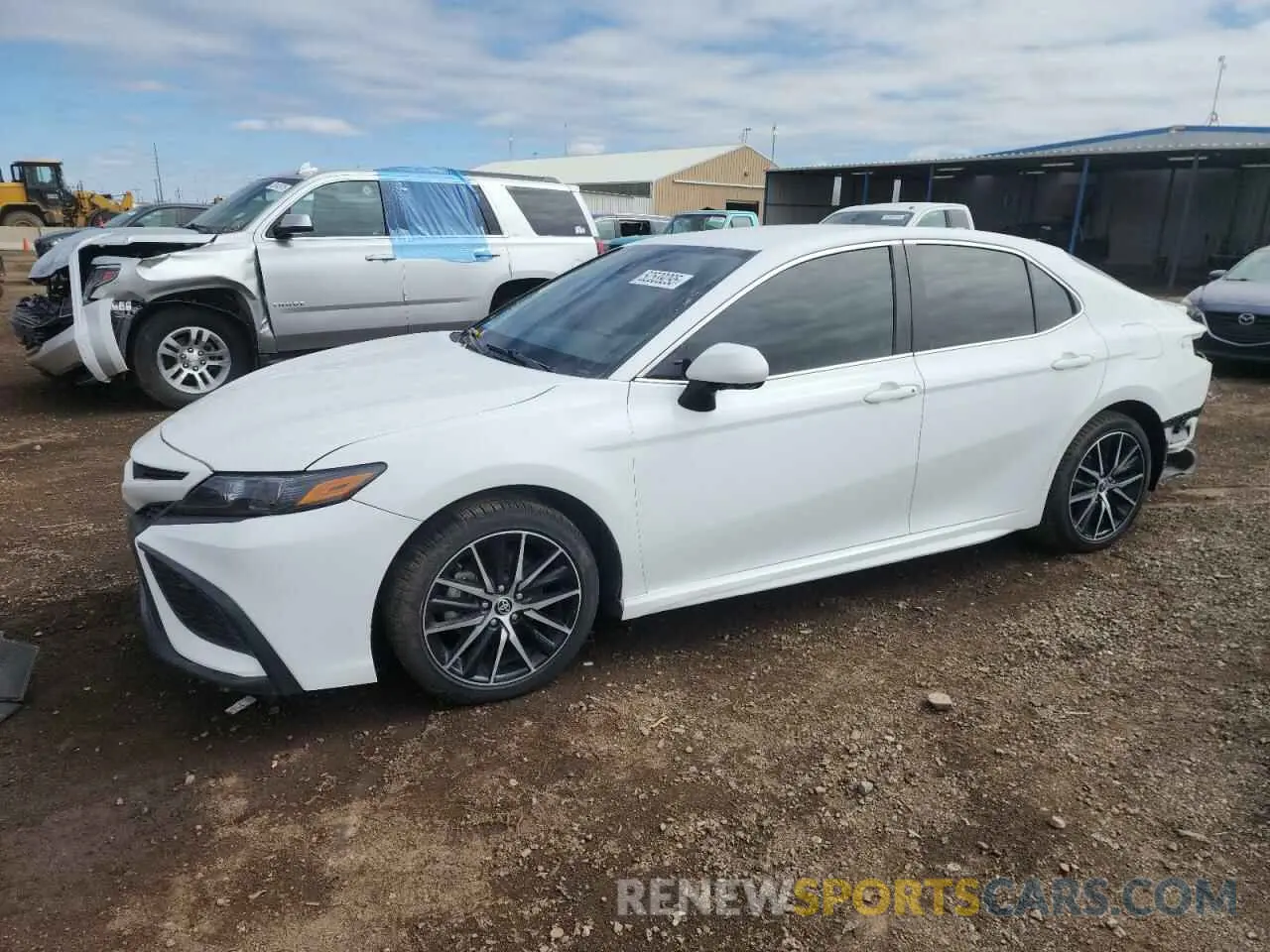 1 Фотография поврежденного автомобиля 4T1G11AK1MU521739 TOYOTA CAMRY 2021