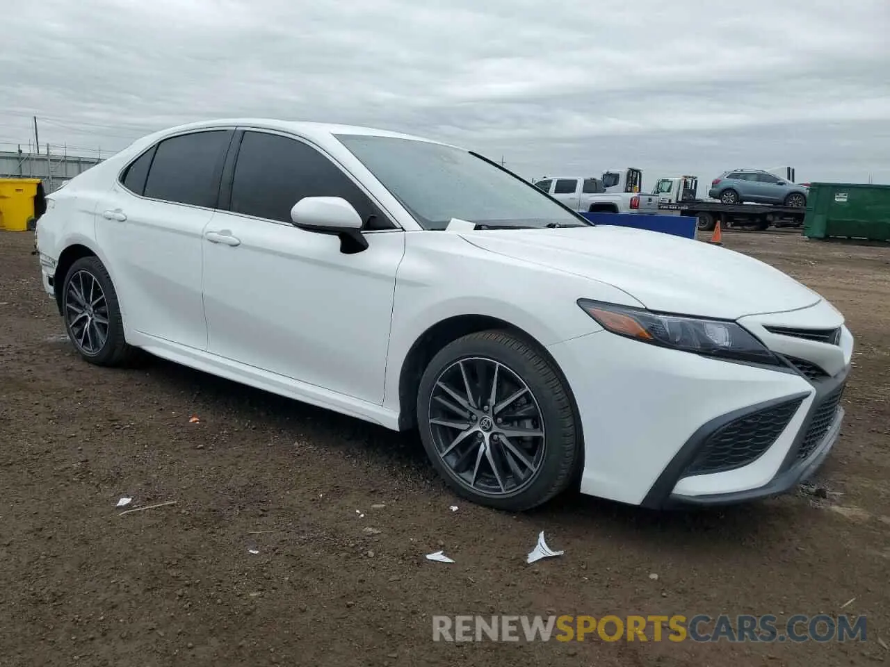 4 Фотография поврежденного автомобиля 4T1G11AK1MU521739 TOYOTA CAMRY 2021
