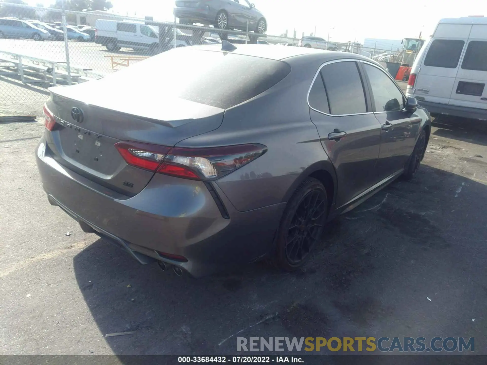 4 Photograph of a damaged car 4T1G11AK1MU547175 TOYOTA CAMRY 2021
