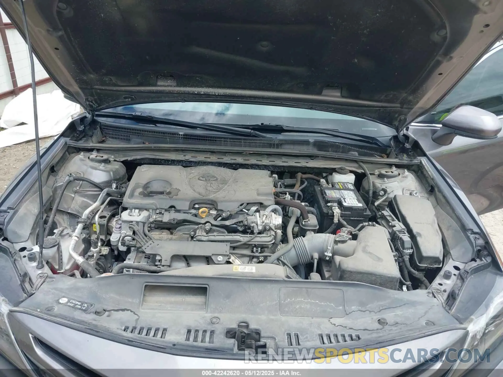 10 Photograph of a damaged car 4T1G11AK1MU570911 TOYOTA CAMRY 2021