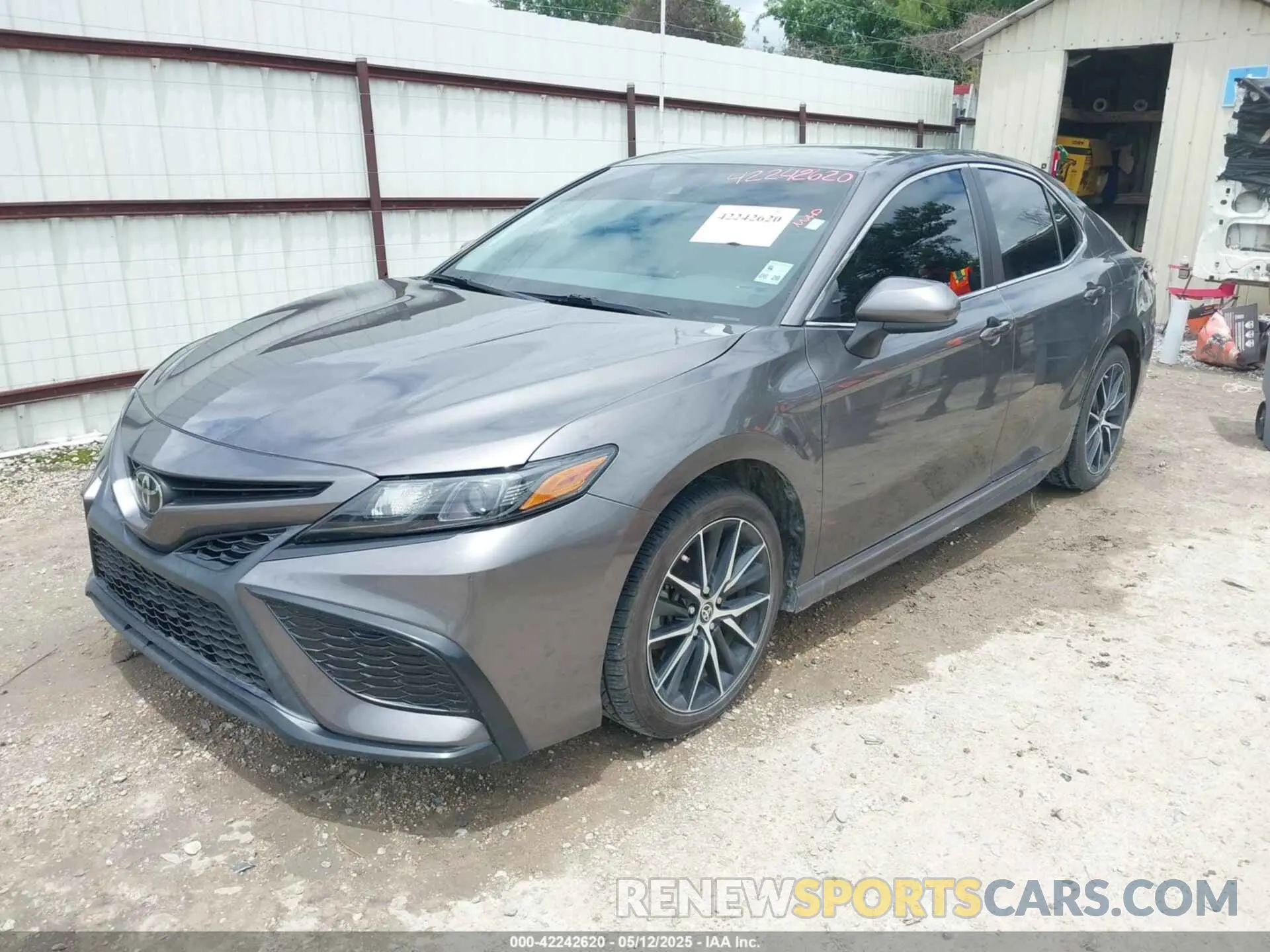 2 Photograph of a damaged car 4T1G11AK1MU570911 TOYOTA CAMRY 2021