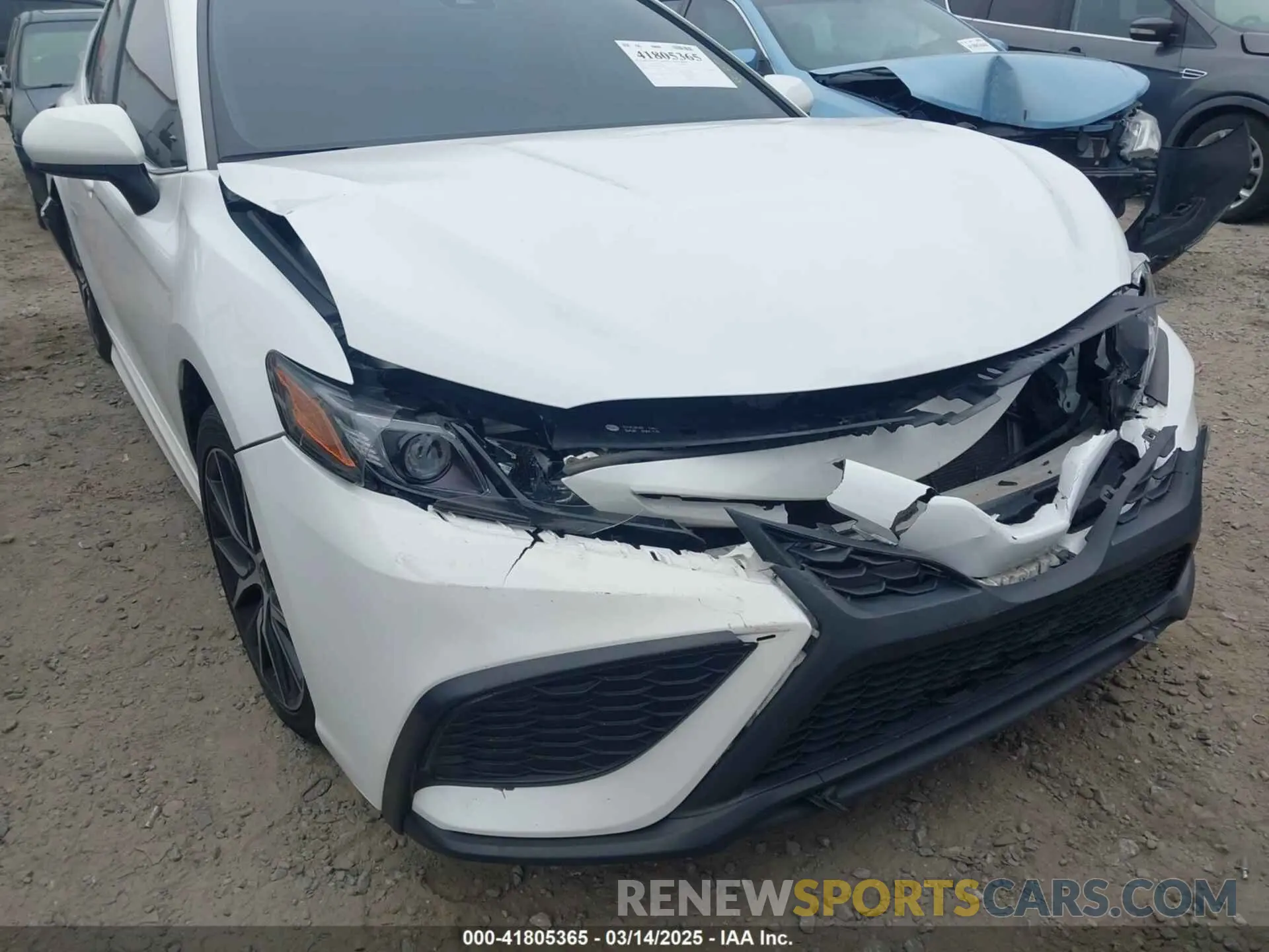 6 Photograph of a damaged car 4T1G11AK1MU572982 TOYOTA CAMRY 2021