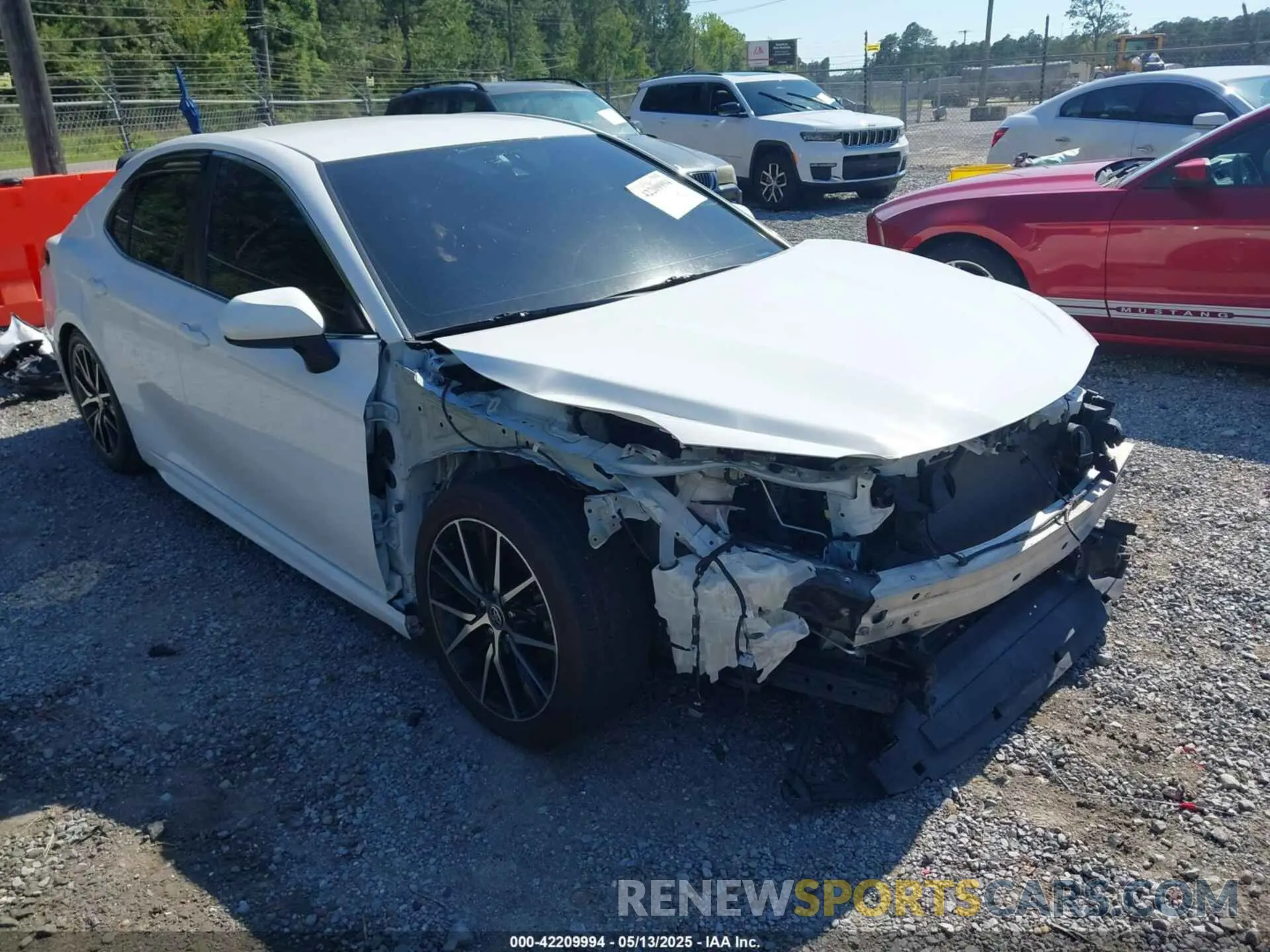 1 Photograph of a damaged car 4T1G11AK2MU403618 TOYOTA CAMRY 2021