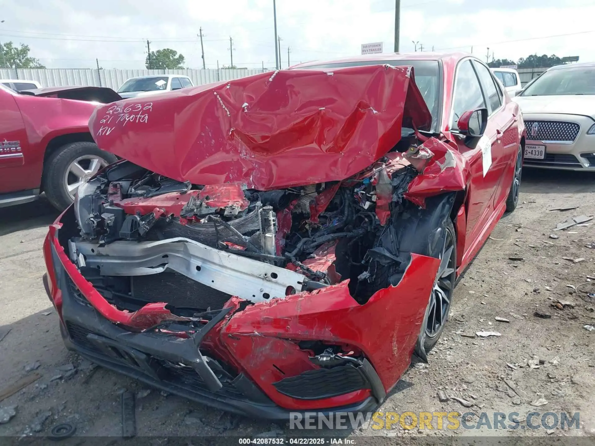 2 Photograph of a damaged car 4T1G11AK2MU417082 TOYOTA CAMRY 2021