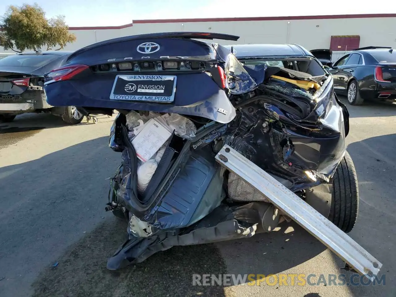 6 Photograph of a damaged car 4T1G11AK2MU418118 TOYOTA CAMRY 2021