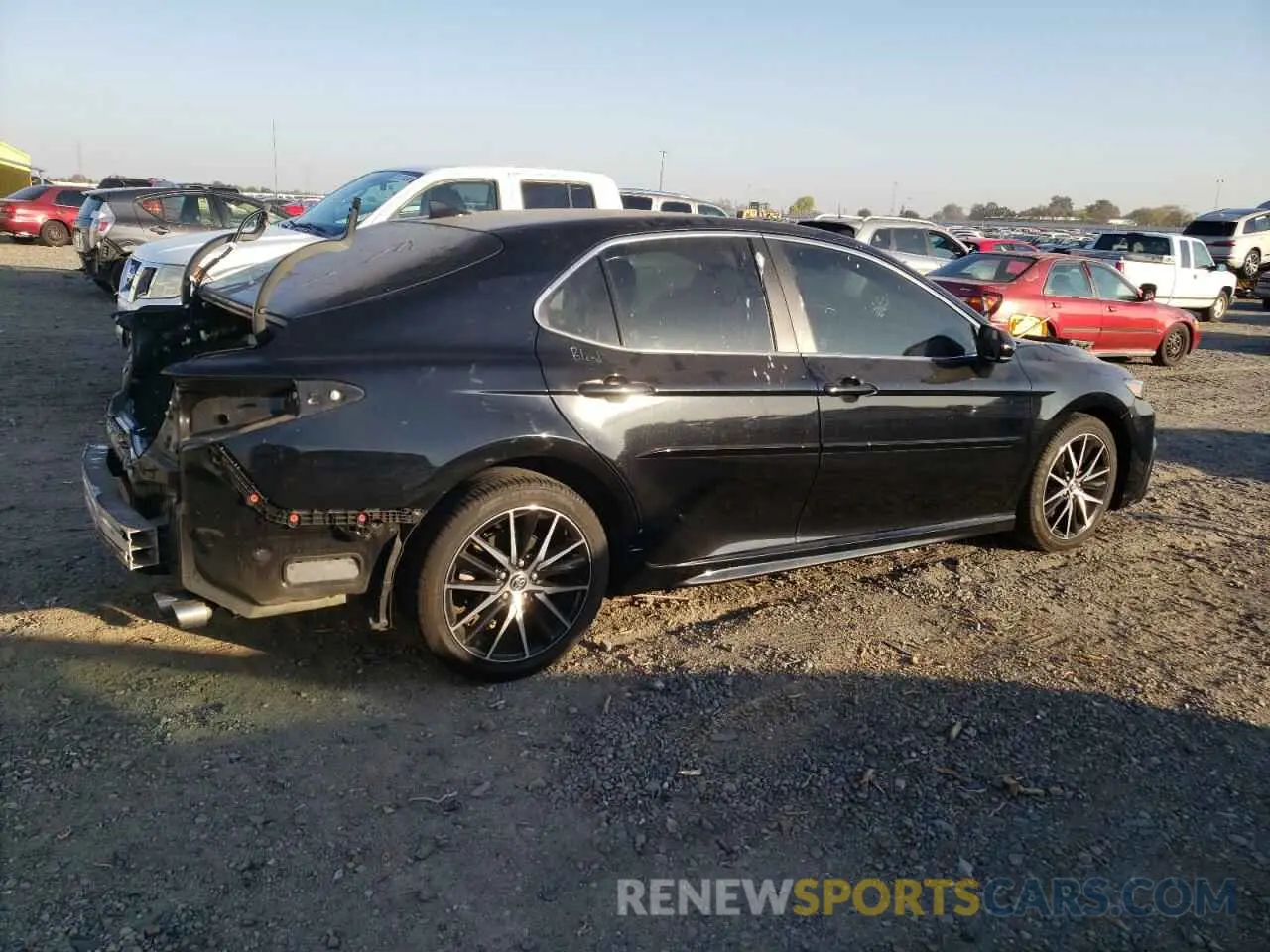 3 Photograph of a damaged car 4T1G11AK2MU421438 TOYOTA CAMRY 2021