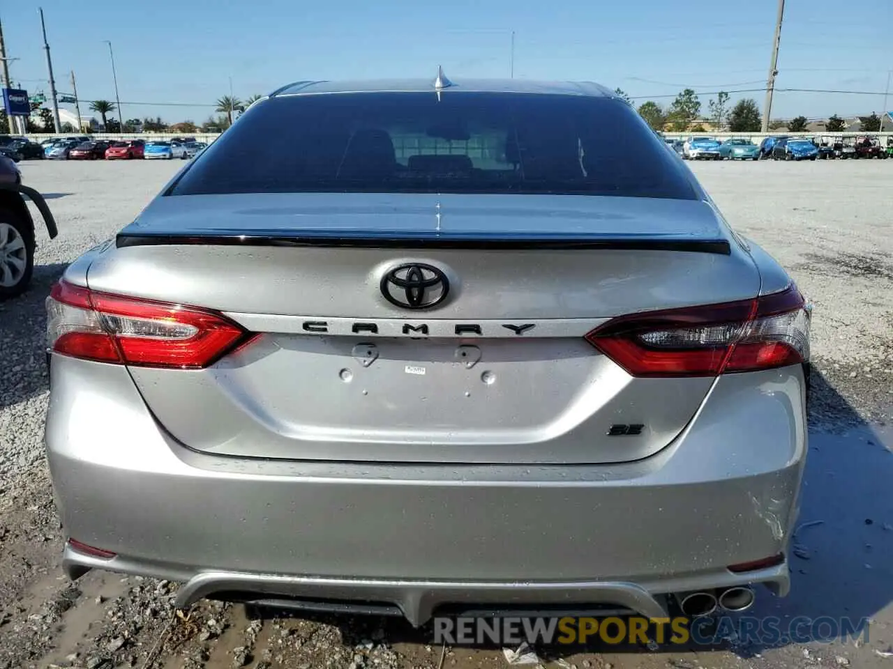 6 Photograph of a damaged car 4T1G11AK2MU443133 TOYOTA CAMRY 2021